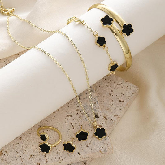 Necklace And Bracelet Set
