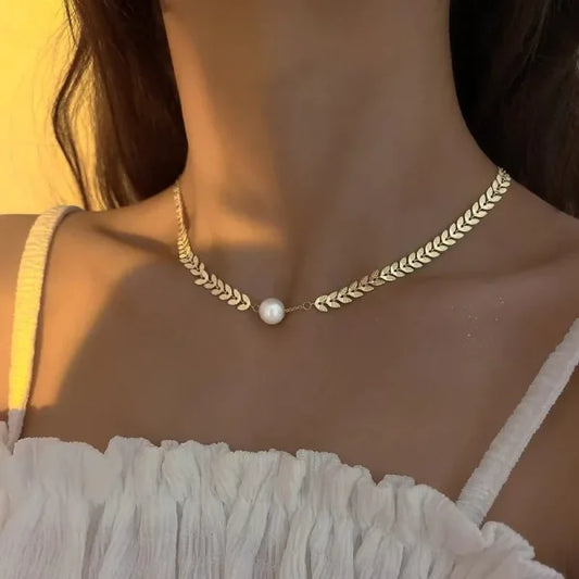 Leaf Pendant